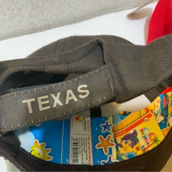 New with tags 2 TEXAS lone star  BASEBALL CAPs - Picture 3 of 8
